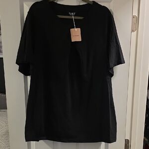 Black Short Sleeve Top